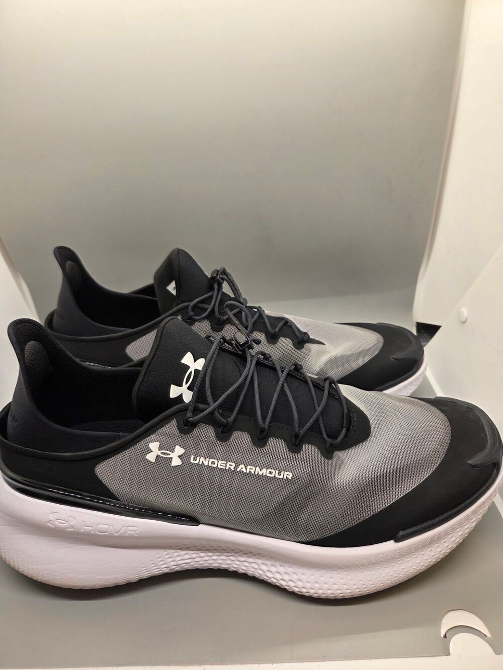 Under Armour UA Nova SlipSpeed in the Black/White colorway Mens Size 11.5